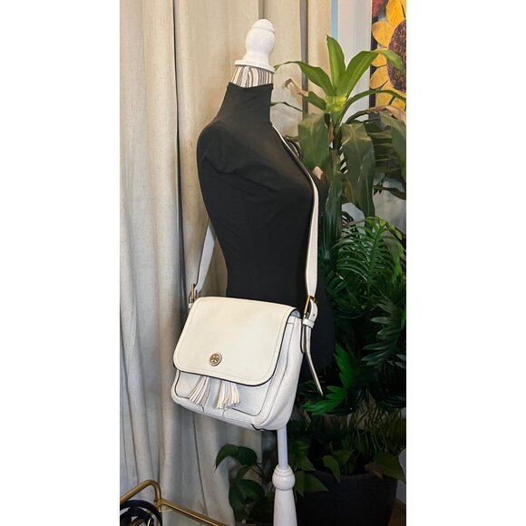 Tory Burch Vintage Winter White Thea/Robinson Shoulder Bag with Adjustable Strap - Picture 10 of 10